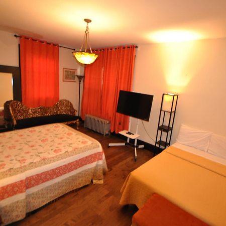 Ewr Airport Multilevel Guest House Room With 2-3 Beds Newark Zewnętrze zdjęcie