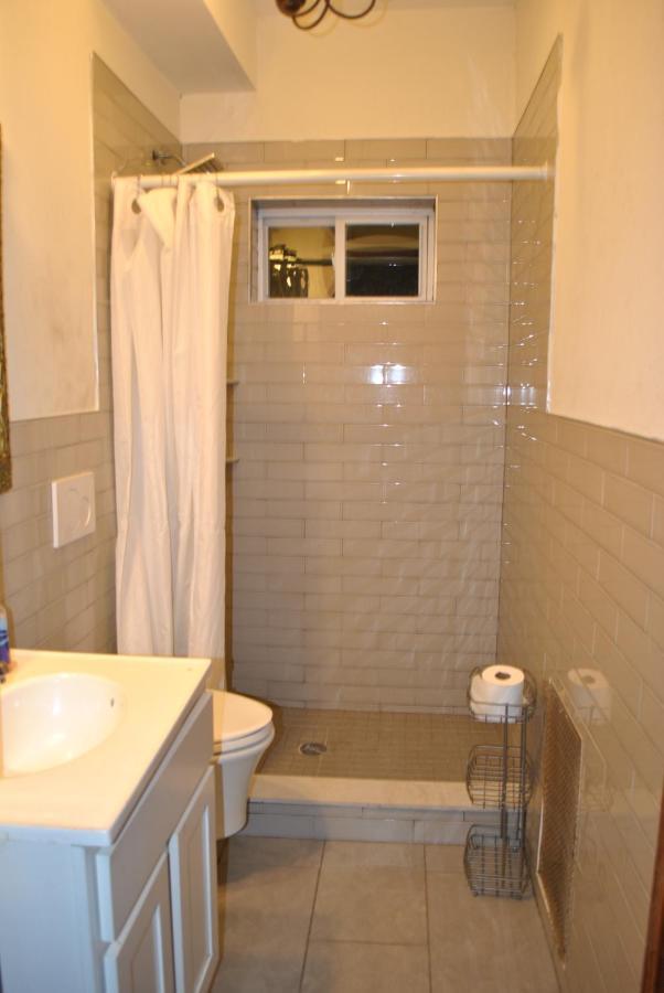 Ewr Airport Multilevel Guest House Room With 2-3 Beds Newark Zewnętrze zdjęcie